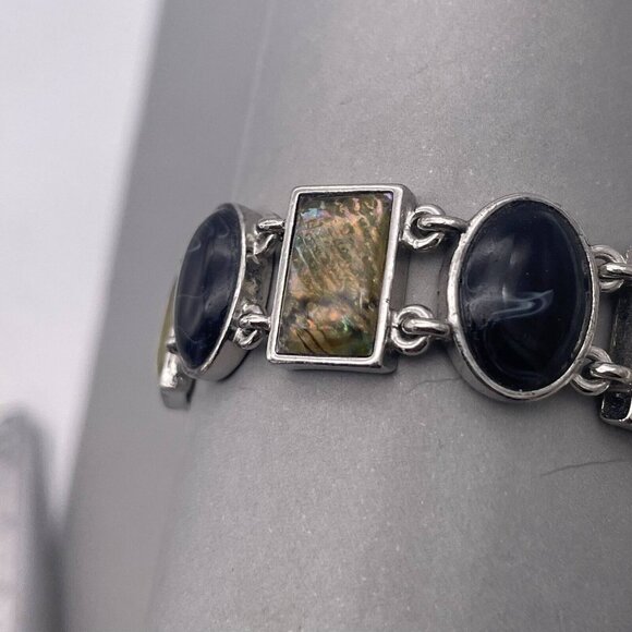 Lia Sophia Jersey Moon faux Abalone and Black Onyx Bracelet Silver Tone 7 Inches - Picture 3 of 7